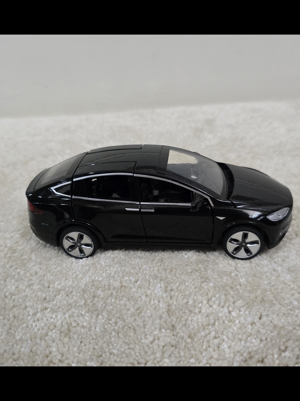 Black Tesla Model X Diecast Car - Miniature Collectible